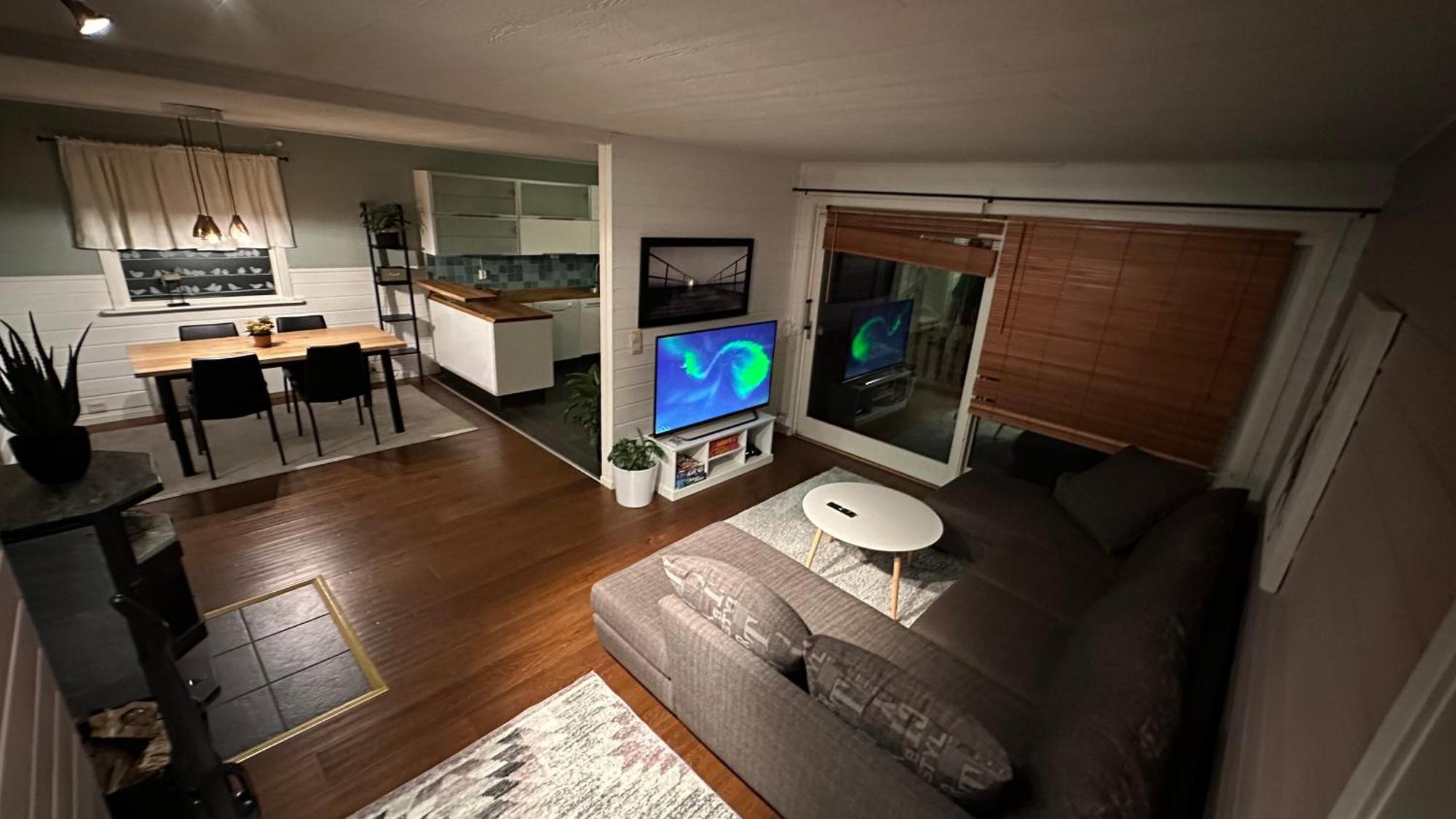Cozy House In The Heart Of Tromsdalen. Central Тромсьо Екстериор снимка